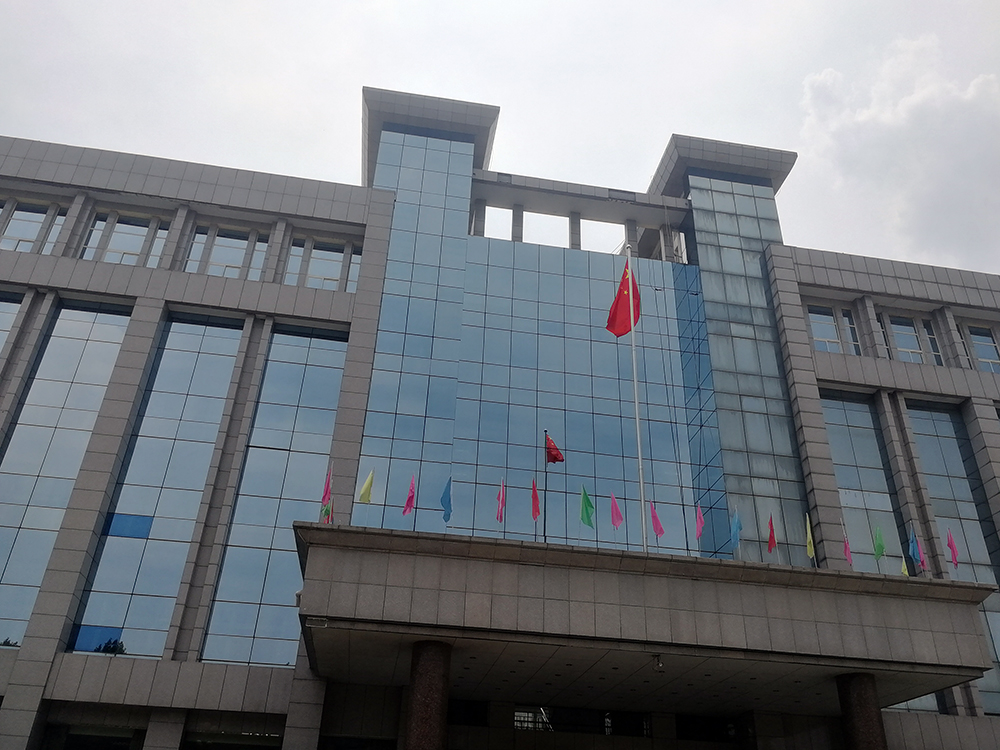 高層住宅玻璃清潔困難多，如何輕松搞定高層玻璃的難題？