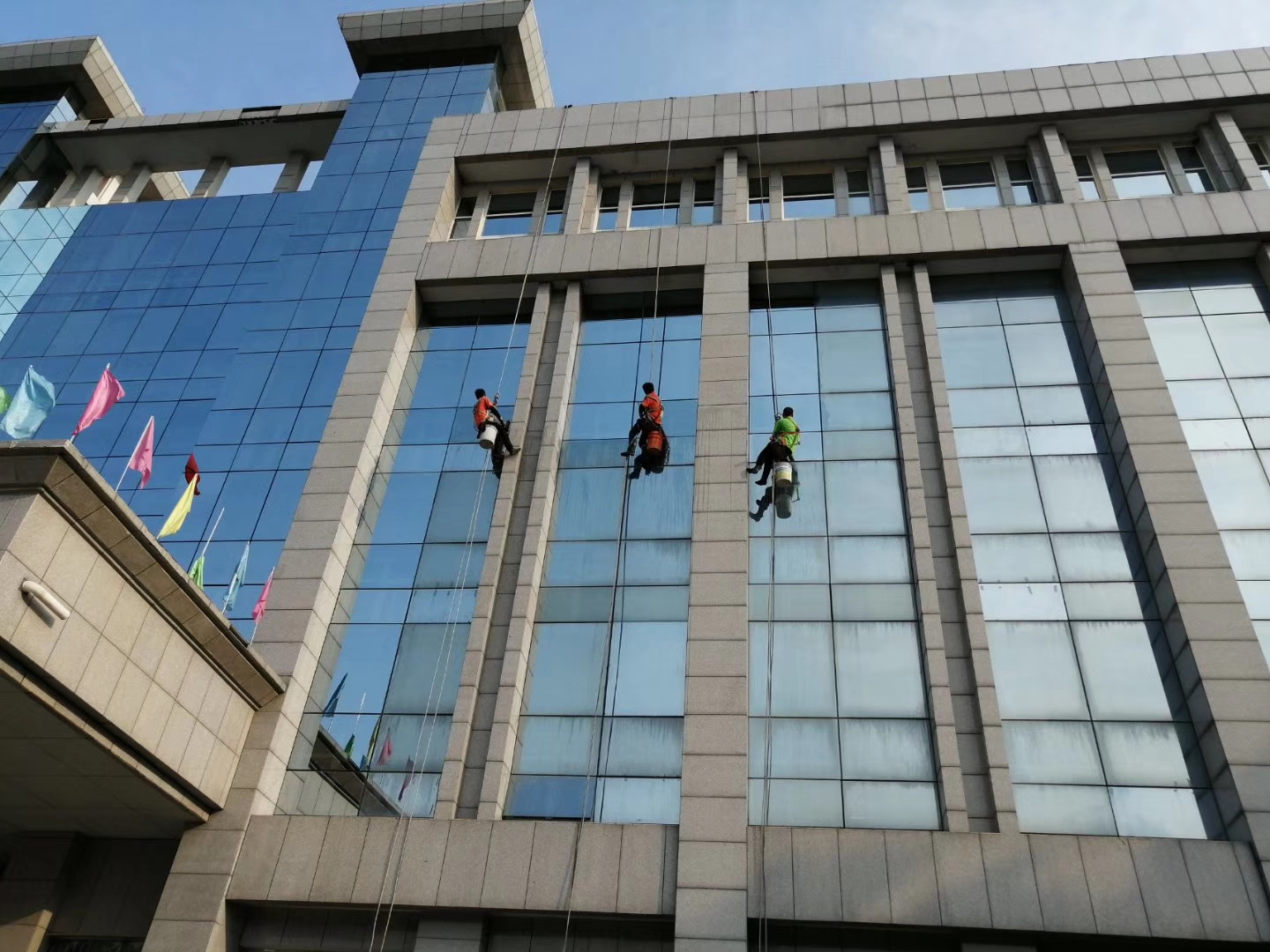 河南康順佳大樓清洗服務(wù)：周到又省心，選對了！